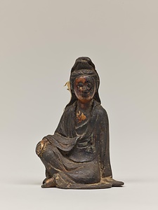 観音菩薩坐像