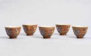 色絵人物文煎茶碗