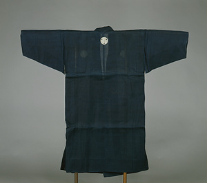 鎧下着 紺生絹無地（三つ葉葵紋付）