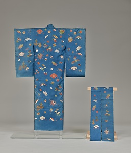 産衣 納戸紗綾地宝尽模様