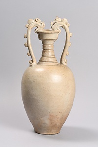白磁龍耳瓶