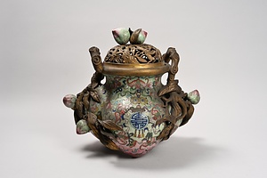 銅胎七宝蟠桃香炉