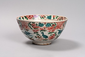 呉州赤絵蓮池水禽文鉢