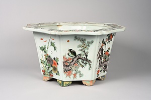 五彩花鳥文八角花盆