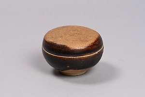 褐釉印花文合子