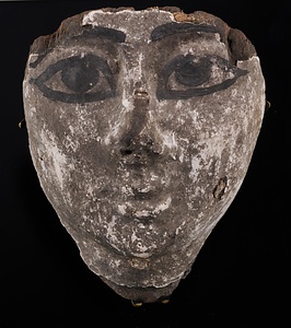 人形棺の顔部分