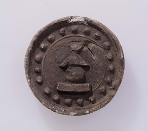 大野丘北塔鐙瓦外