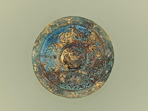 金銅製四葉文円形金具