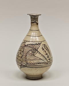 絵刷毛目魚文徳利