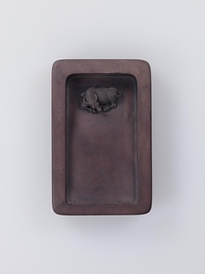 臥牛端渓石長方硯