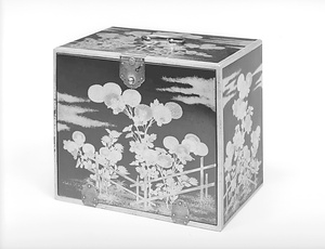 籬菊蒔絵冊子箱