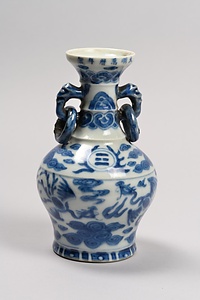 青花鳳凰文双耳瓶