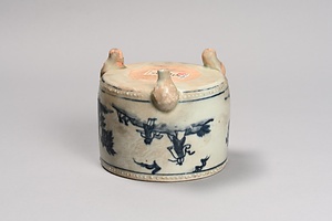青花人物図蓋付香炉