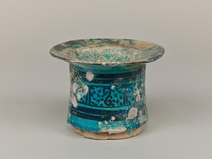 翡翠釉黒彩盤口壺