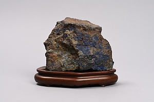 青金石
