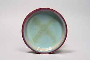 青釉紅斑文皿