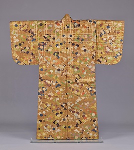 唐織 茶地格子菊折枝模様