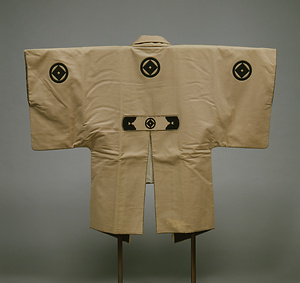 鼠色羅紗火事装束 釘抜紋付