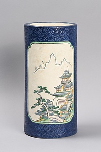 色絵楼閣山水図筒花入