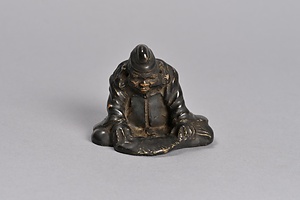 褐釉人物形水滴