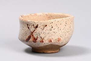 志野茶碗　銘　玉川