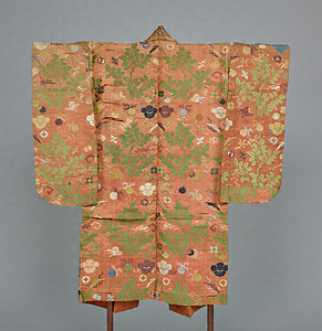 唐織 紅地南天宝尽模様