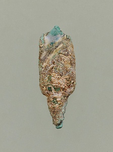 銅鏃、土器残片