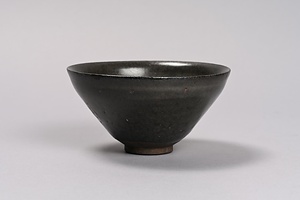 黒釉碗