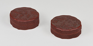 堆朱松下人物八花式香合