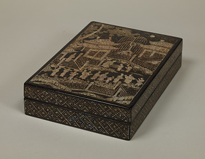 楼閣人物螺鈿料紙硯箱