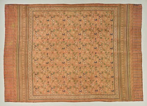 錦 紅地山茶花唐草文様