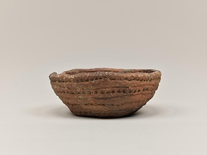 浅鉢形土器