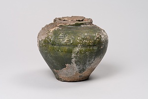 緑釉印花文壺