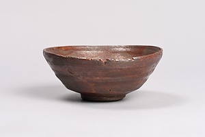 褐釉茶碗