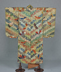 厚板 浅葱地笹蝶模様