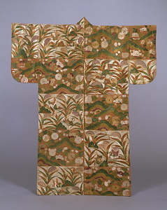 縫箔 紅白段菊芦水鳥模様