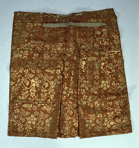 半切 紅地梅鉢唐草模様