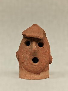 埴輪 笠を被る男子頭部