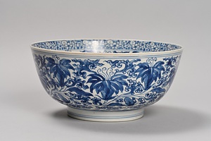 青花唐草文鉢