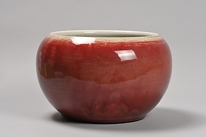 紅釉鉢