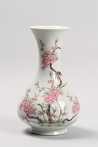 粉彩花鳥図瓶