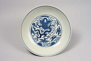 青花龍文皿