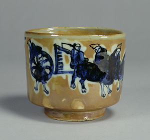 柿釉地染付人物文火入