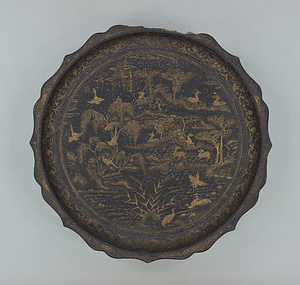 黒地草木流水鳥蒔絵盆