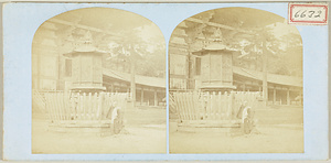 東大寺大仏殿前灯籠