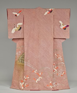 訪問着 赤紫惣鹿子絞綸子地鶴亀波珊瑚模様