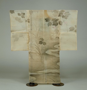 被衣 白生絹地夏秋草模様描絵