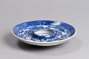 染付松竹梅に柘榴文盃台