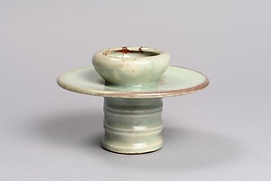 青磁竹節形盃台