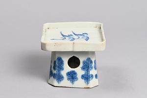 染付松鶴文蓋置